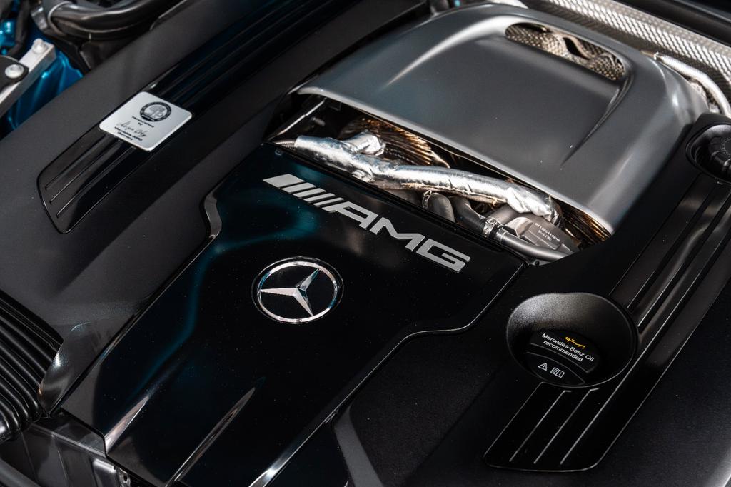 Mercedes-Benz SL 63 AMG