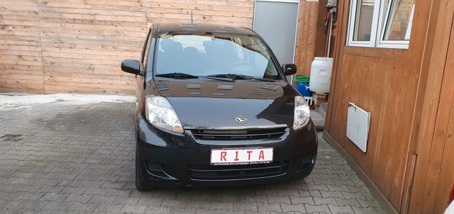 Daihatsu Sirion 1.0 Klima, Nichtraucher, 1 Hand, Tüv Neu