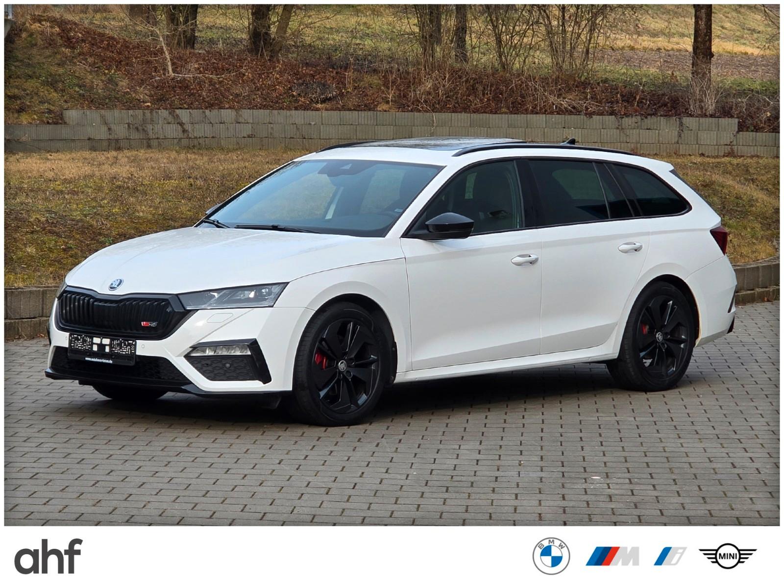 Skoda Octavia Combi RS 2.0TDI DSG NAVI PANO AHK MATRIX