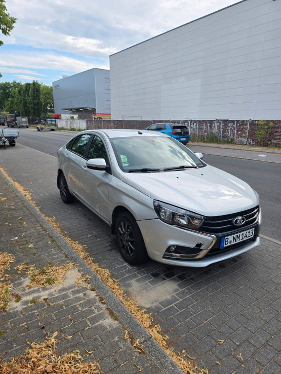 Image of Lada Vesta