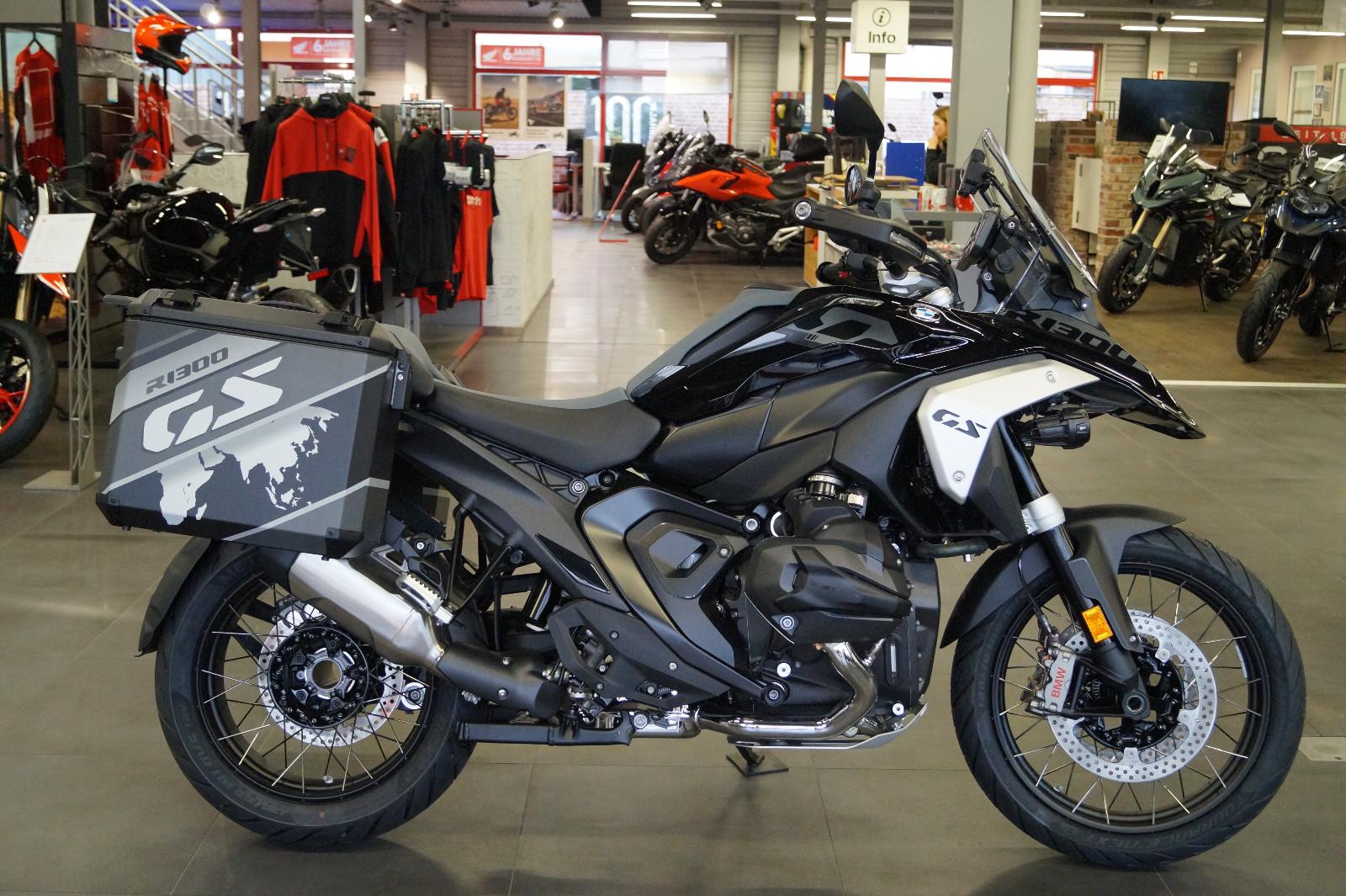 BMW R1300GS Vollausstattung +Koffer Apduro Black