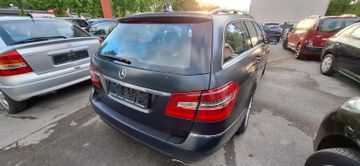 Mercedes E 300 - 11
