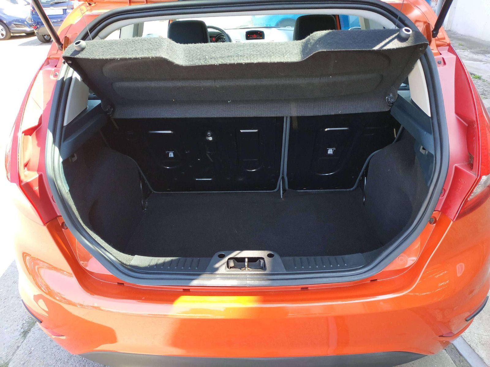 Fiesta Trend/ TÜV NEU/ Sitzheizung/ Ganzjahresre – Bild 9
