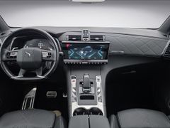 Fahrzeugabbildung DS Automobiles DS 7 1.6 E-Tense 225 Grand Chic LEDER/PANO