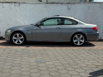 BMW 320 - 6