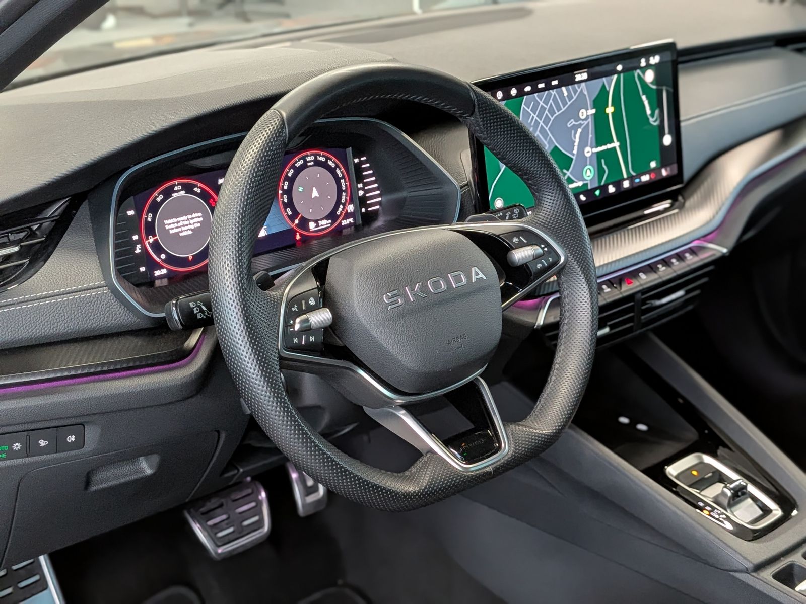 Fahrzeugabbildung SKODA Octavia 2.0 TDI DSG Sportline Matrix AHK 5J-Gara