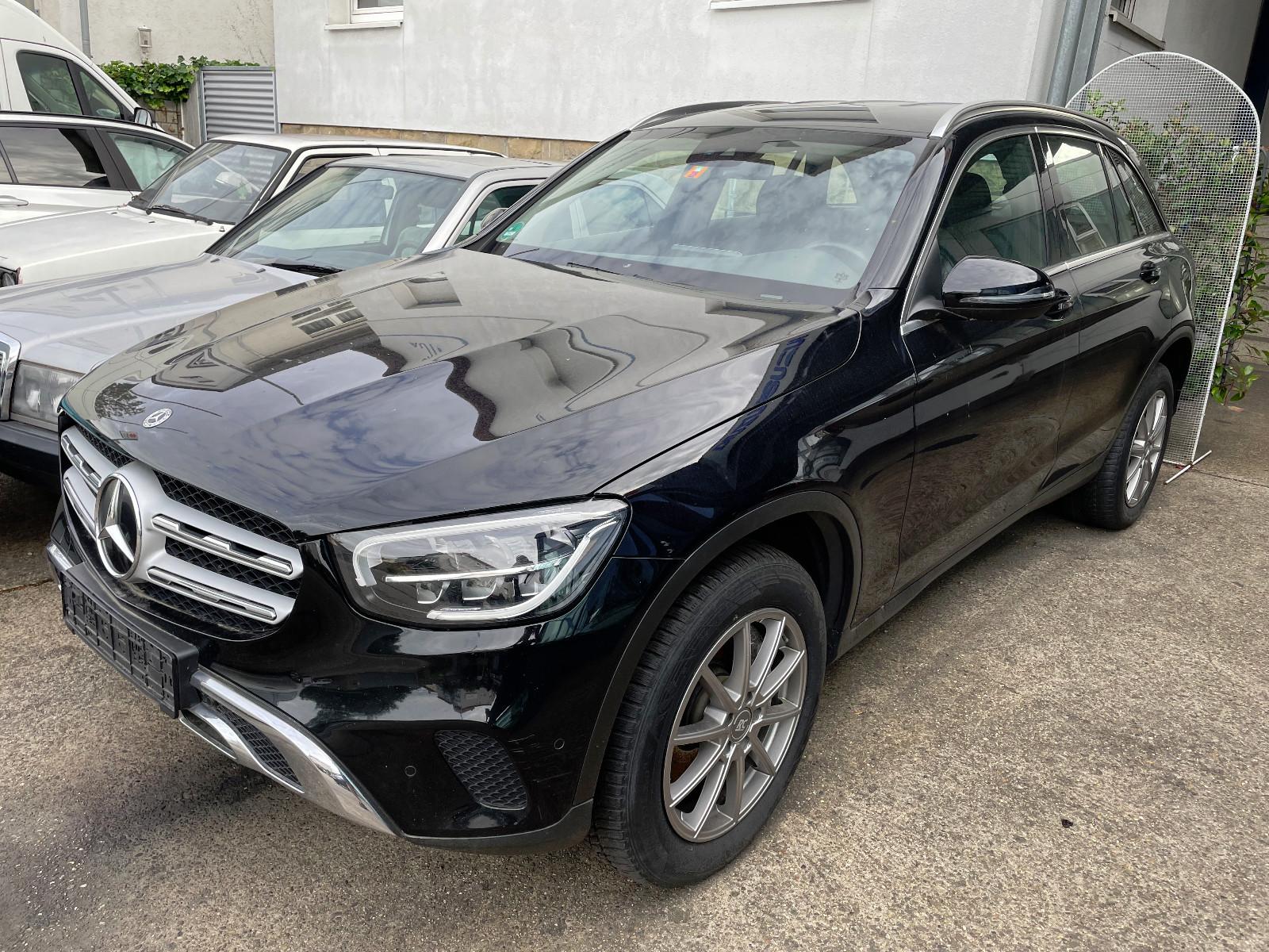 Mercedes-Benz GLC 300 de 4Matic Off-Road