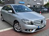 Mercedes-Benz B 200 Automatik 1.Hand Scheckheft Memory Sitze - Mercedes-Benz B 200 Gebrauchtwagen in Hamburg