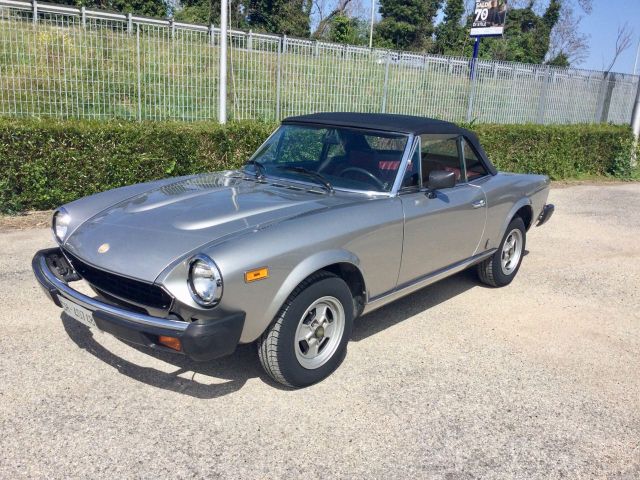 Fiat 124 Spider 2.0 cs2 i.e. 105cv