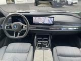 BMW i7 xDrive60 M Sport || 360° Pano TheatreScreen - BMW i7 in Essen