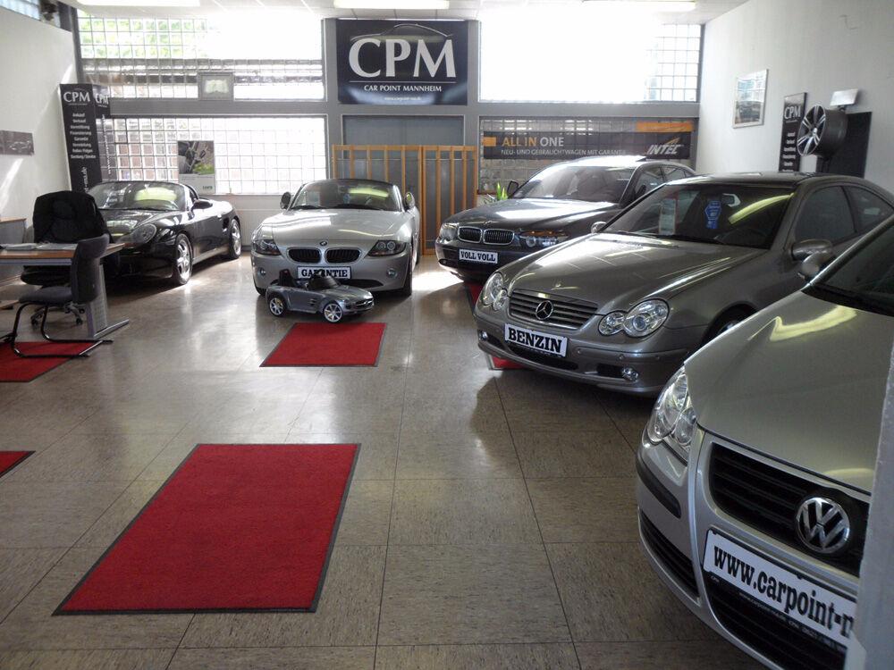 showroom-image-main