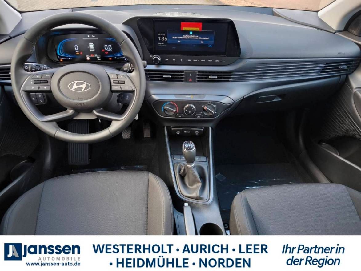 Fahrzeugabbildung Hyundai BAYON Select PDC Navi Klima Start-Stopp Rückfah