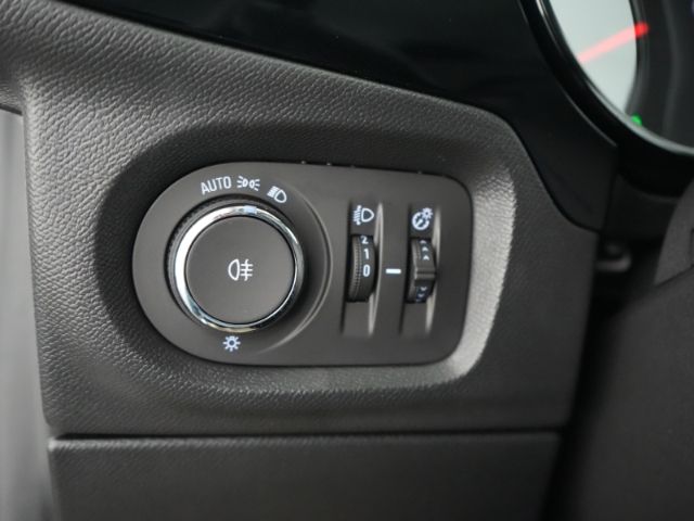 Corsa F FACELIFT+LED LICHT+RÜCKFAHRKAMERA+SITZ-/