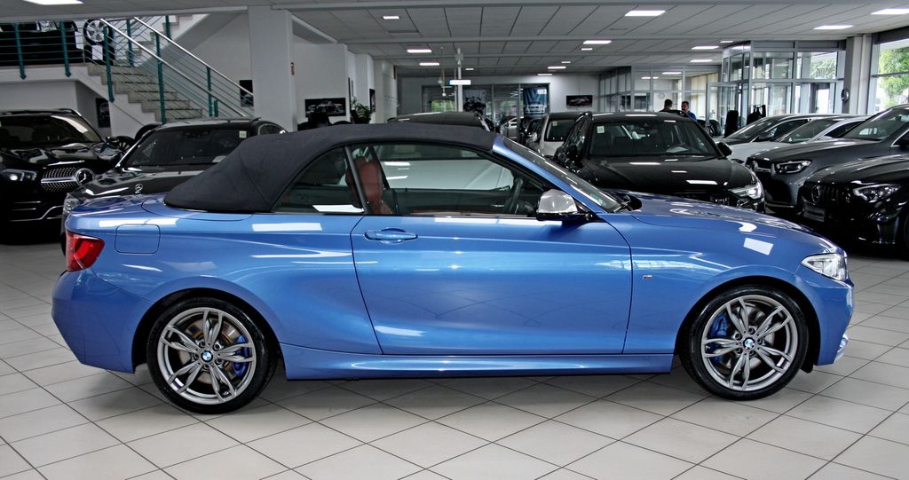 BMW M235 i Cabrio NAVI LEDER PDC BI-XENON