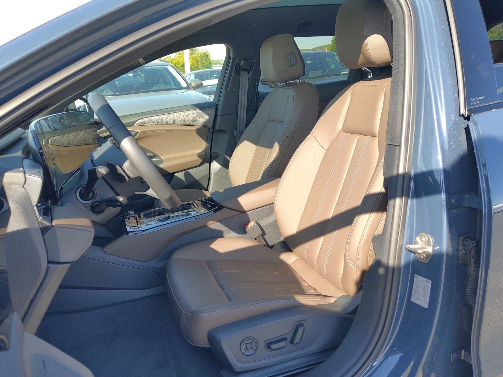 Audi A6 e-tron - Bild 12
