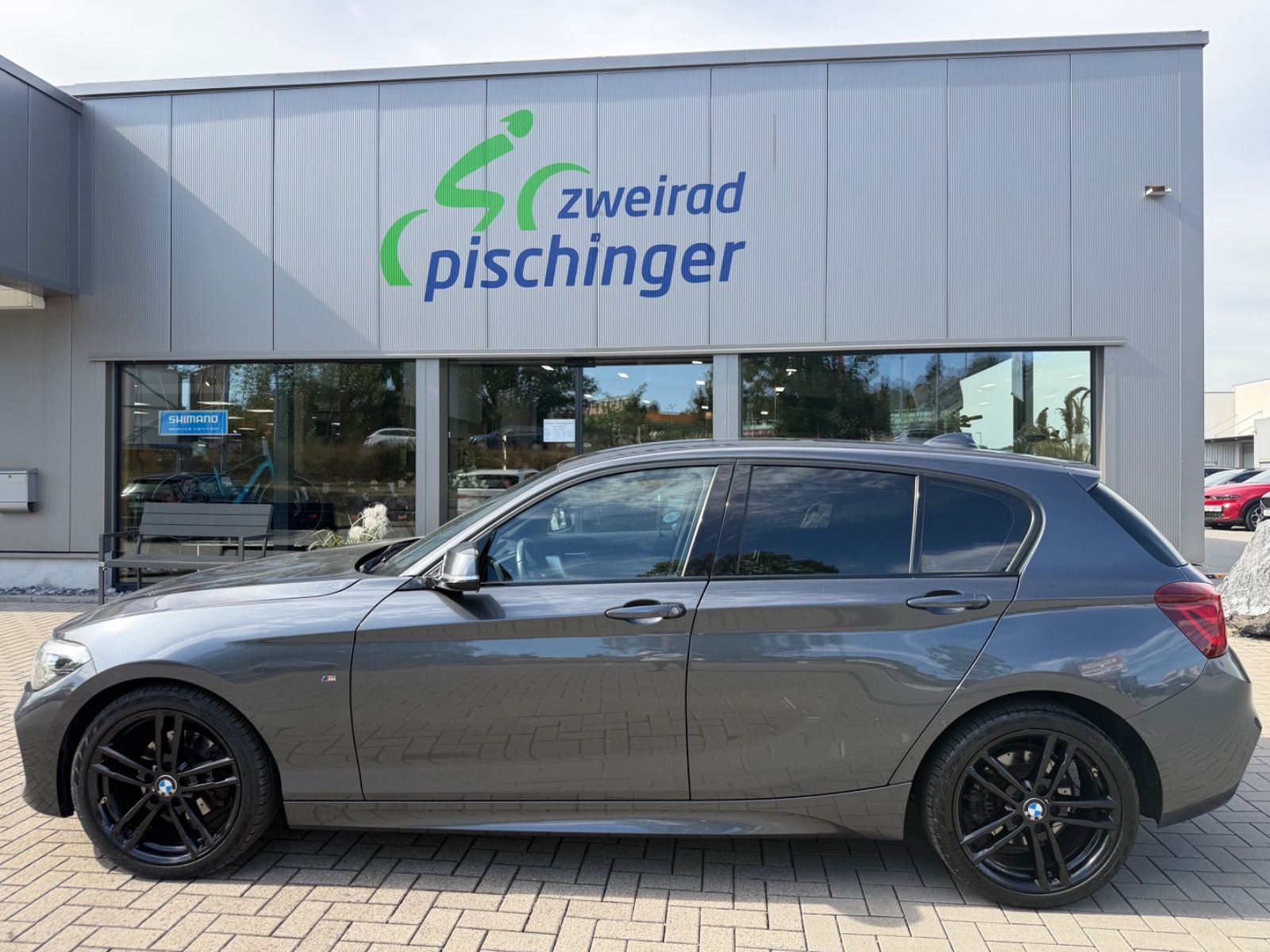 BMW 120 i Edition M Sport Shadow Navi SHZ Klima foto 2