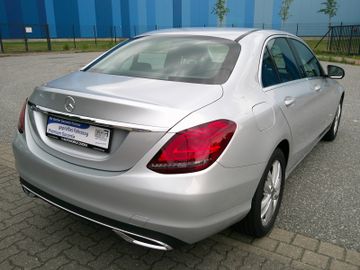 Mercedes-Benz Limousine C 180 d