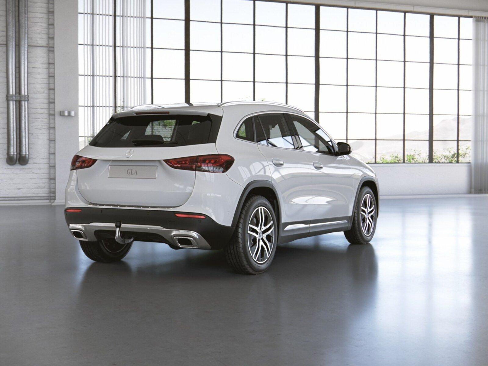 Mercedes-Benz GLA 4M PROG BUSI PANO AHK OFROAD KAMERA MBUX, миниатюра 5