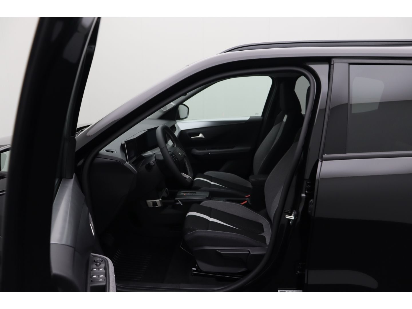 Fahrzeugabbildung Opel Frontera Electric GS 83 kW Extended Range
