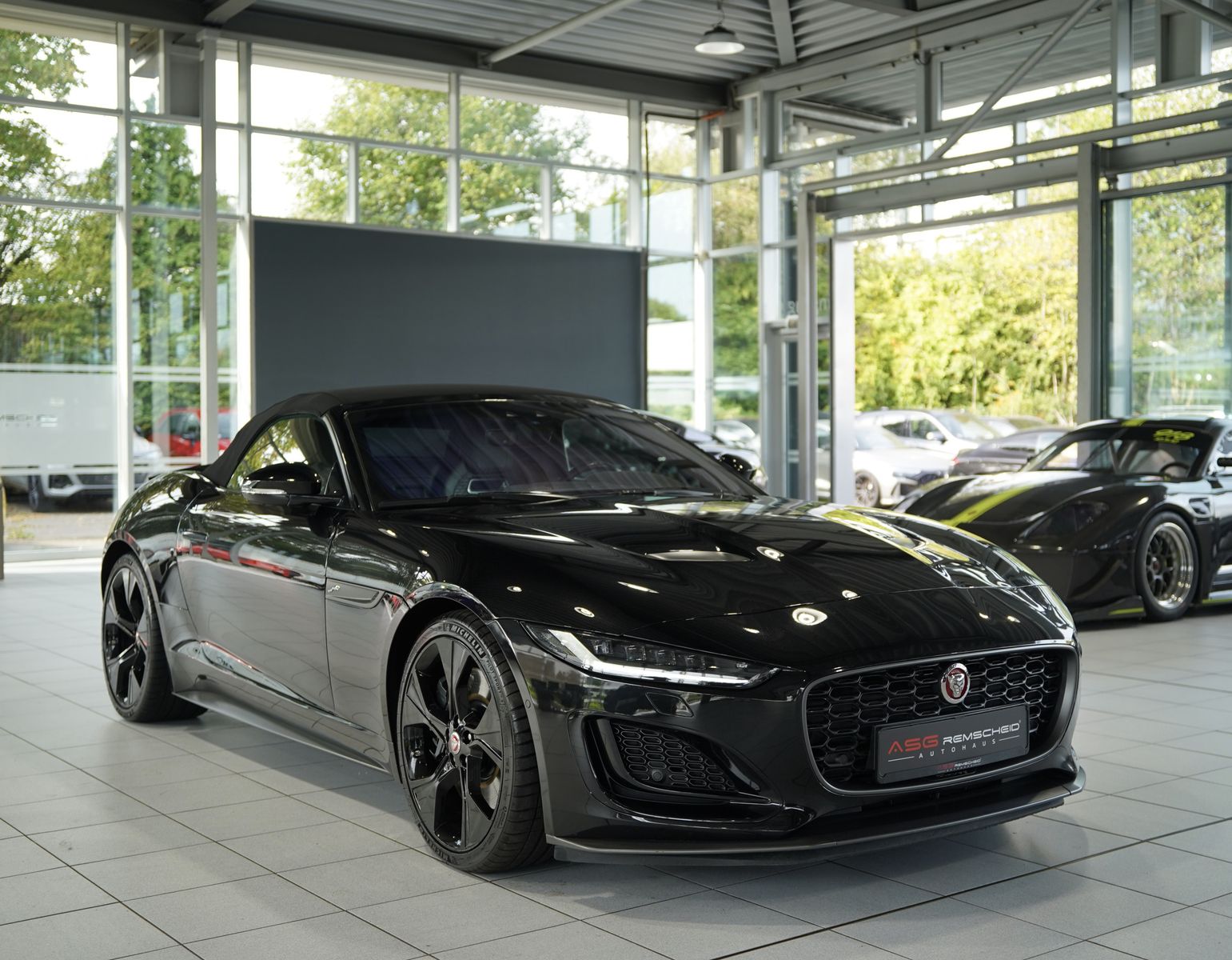Jaguar F Type