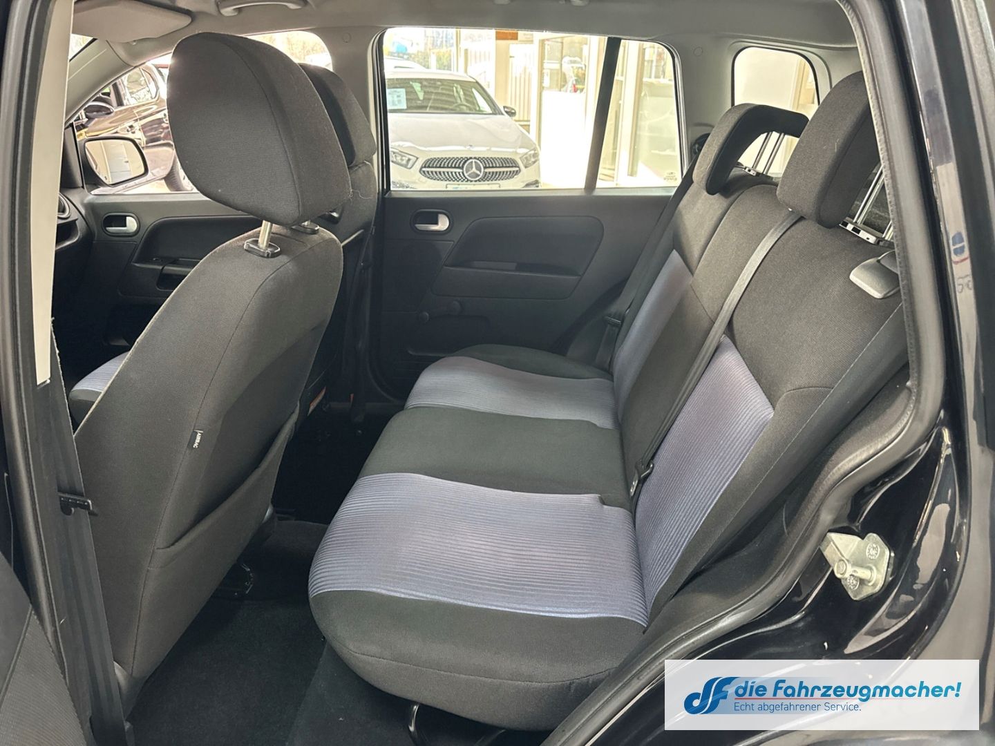 Fahrzeugabbildung Ford Fusion Style SHZ Regensensor Klima, beheizb. Fro