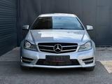 Mercedes-Benz C 220 CDI Edition C AMG/Alcantara/SHZ - Mercedes-Benz C 220: Coupe, Cdi