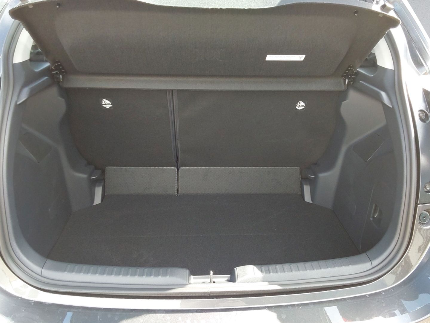 Mazda 2 Hybrid - Bild 9