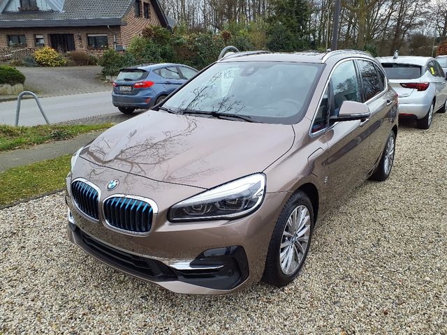 BMW 225xe iPerformance Luxury Line - HEAD,PANO,NAVI