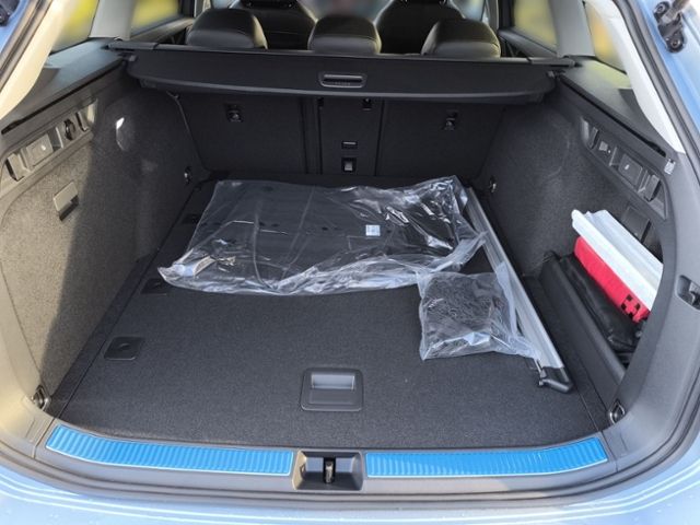 Fahrzeugabbildung Volkswagen Passat Business 1.5 eTSI OPF 110 kW (150 PS) 7-G