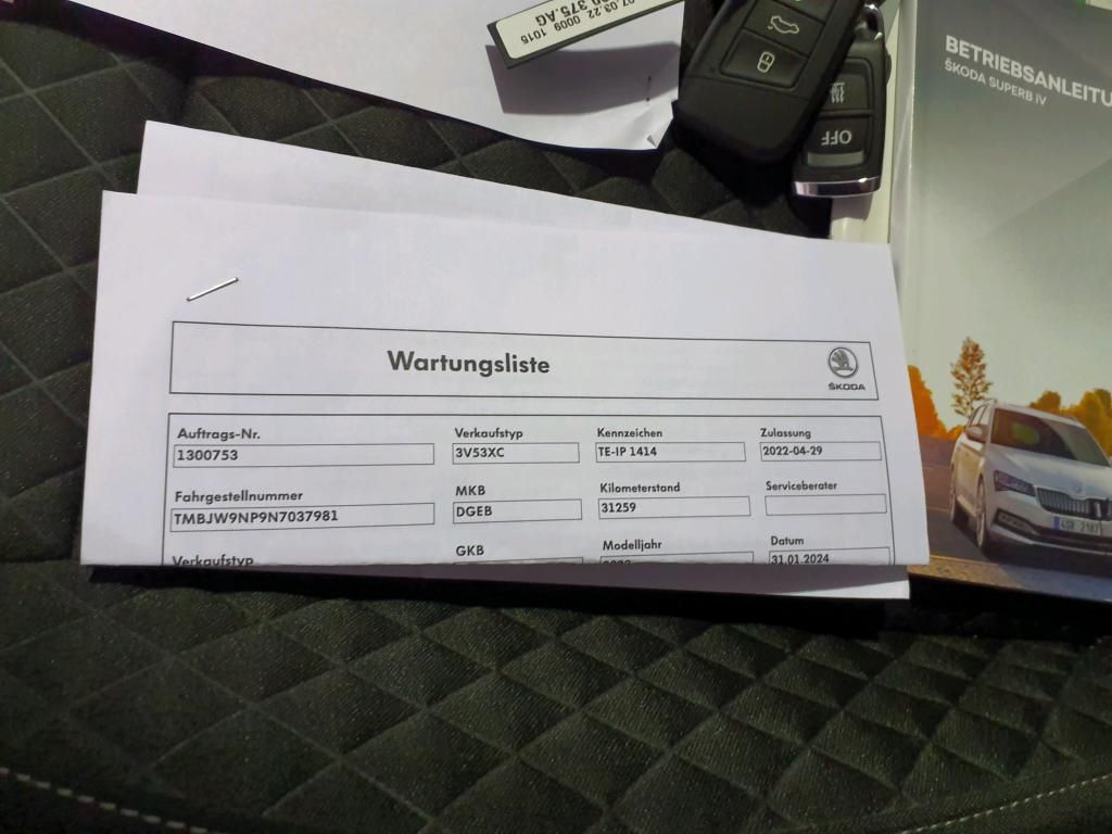 Skoda Superb iV Combi Ambition 1.4 TSI 160kW AHK*Pano