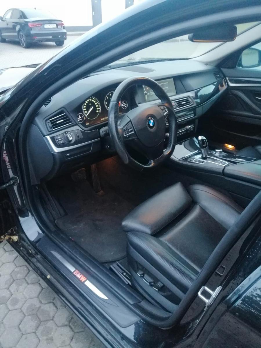 BMW 535 2011 — двигун 2.993 cm³, 313 HP (230kW)