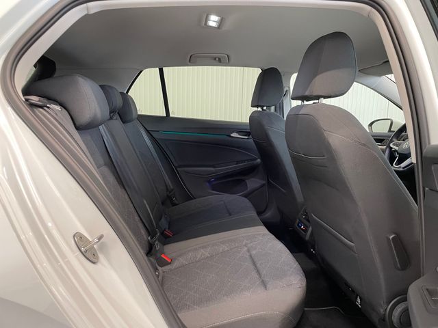 Golf VIII Life 1.0 eTSI DSG NAVI ACC SHZ