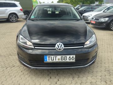 Volkswagen Golf - 5