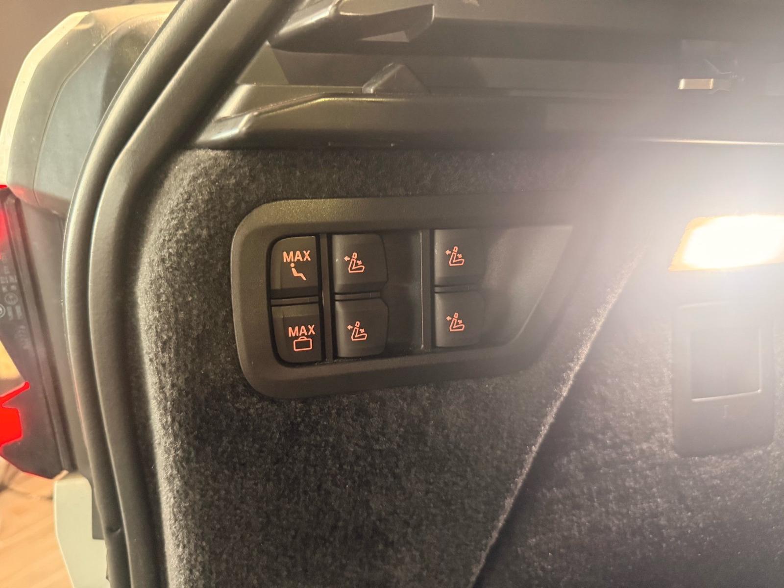 BMW X7 xDrive40d M Sport Pro "23" LUFT H&K – 12