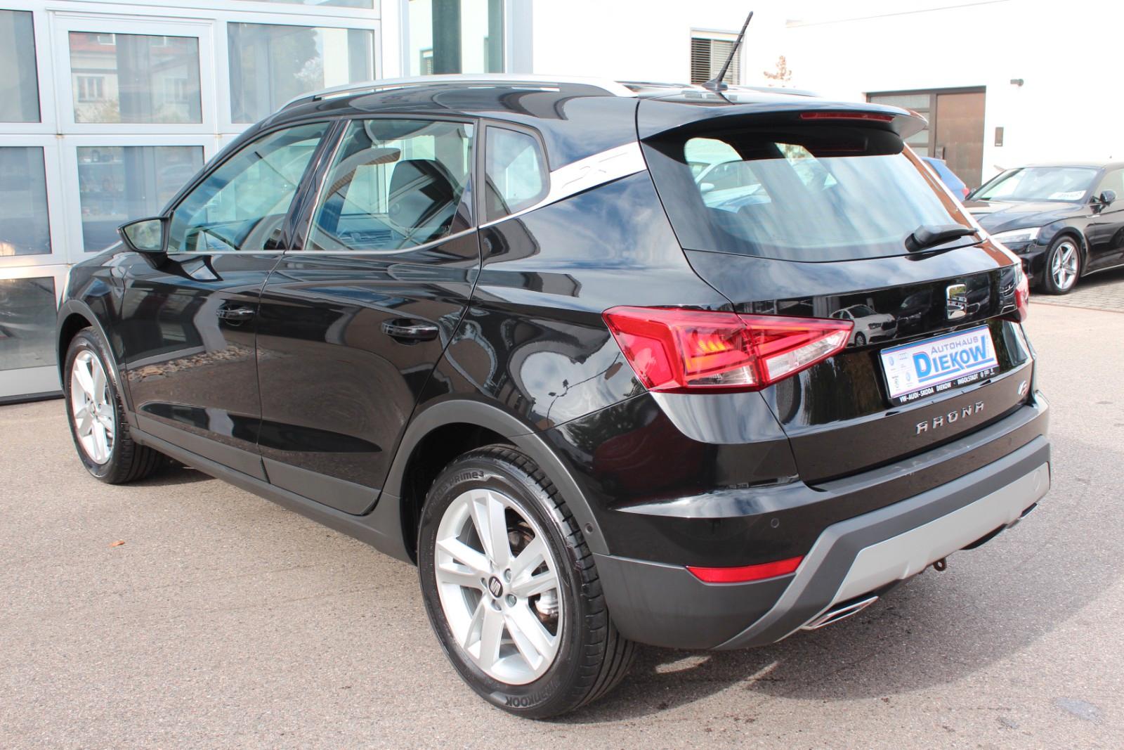 Seat Arona FR/Sportpaket/AHK/SHZ/PDC Kamera Garantie