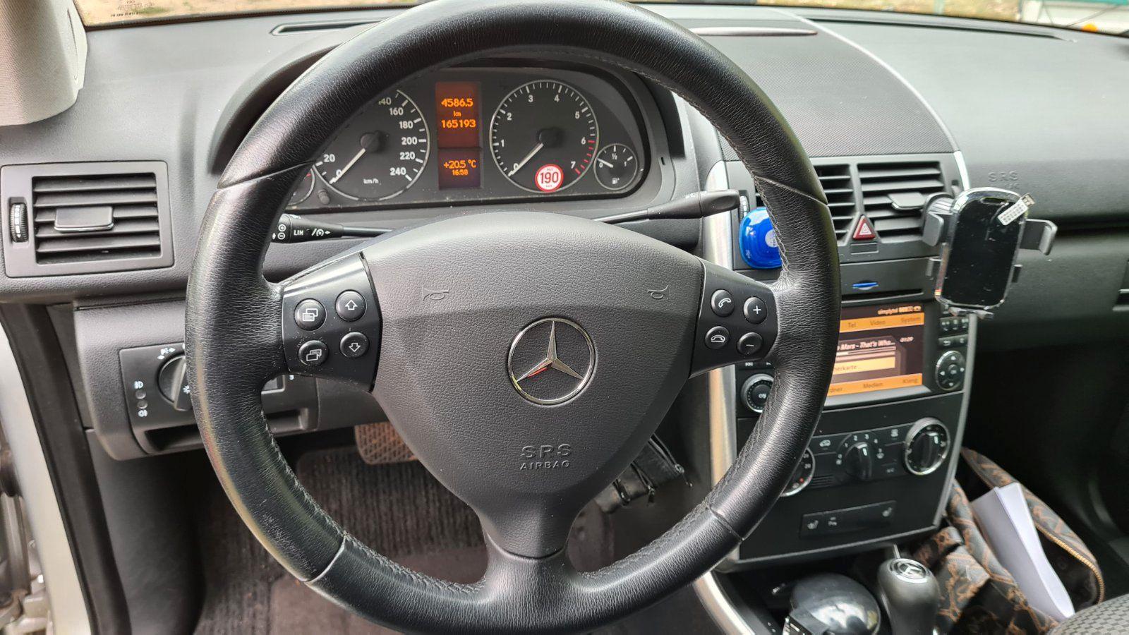 Mercedes-Benz A170 2009 — photo 6