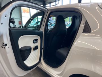 Renault Twingo Dynamique *TEMPOMAT*SZHZ*KLIMAANLAGE*PDC*