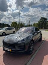 Porsche Macan 2.0 | Luftfederung | Panorama | 21