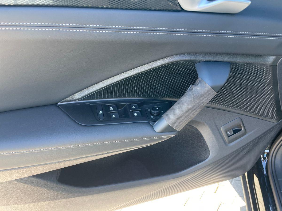 Volkswagen Tiguan 1.5 eTSI DSG Life LED/ACC /KAMERA/Park Assist, миниатюра 12