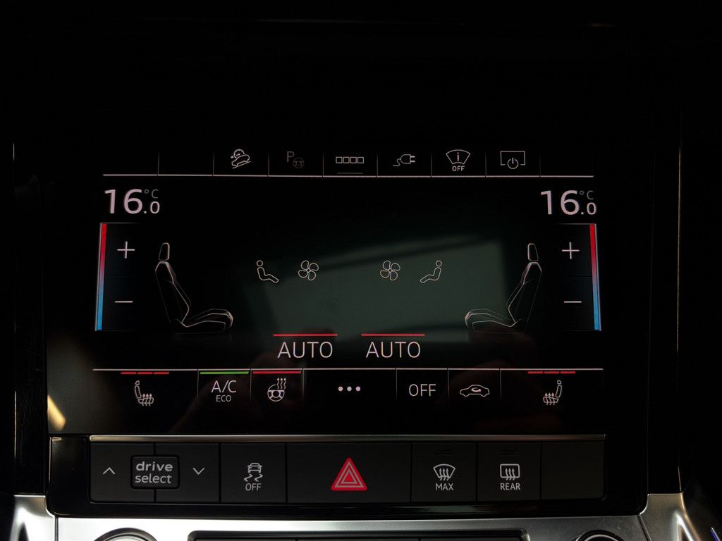 Audi Q8 e-tron - Bild 23