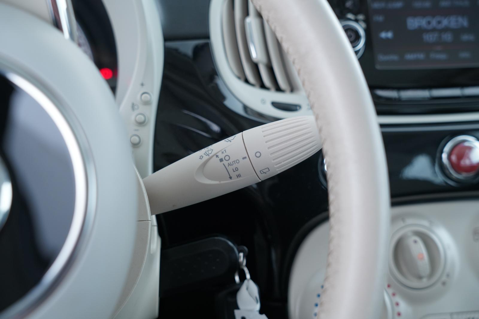 Fiat 500 LOUNGE 1.2 KAT//SCHECKHEFT GEPFLEGT