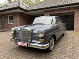 Mercedes-Benz Mercedes Benz 190c  Heckflosse - Mercedes-Benz: Heckflosse
