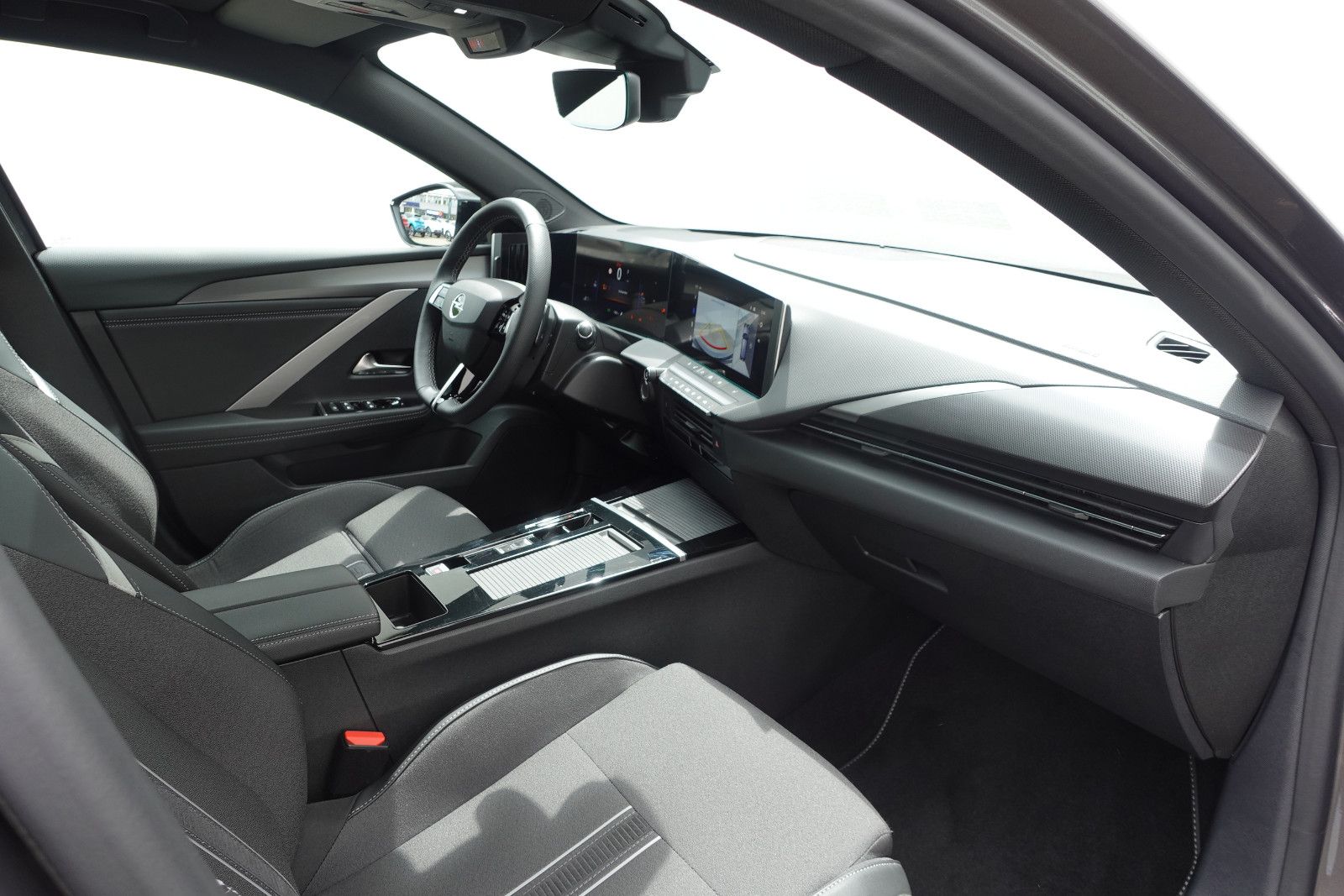 Fahrzeugabbildung Opel Astra ST GS 1.2T AUTOMATIK,Pano,Kamera,Sitzhzg