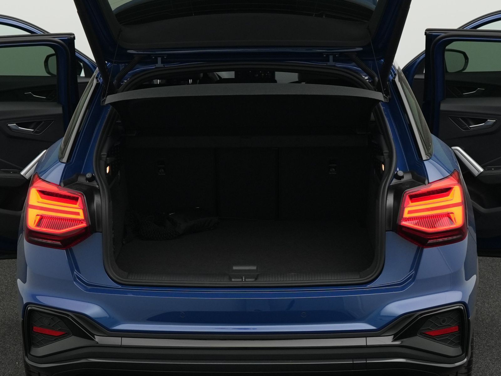 Audi SQ2 - Bild 18