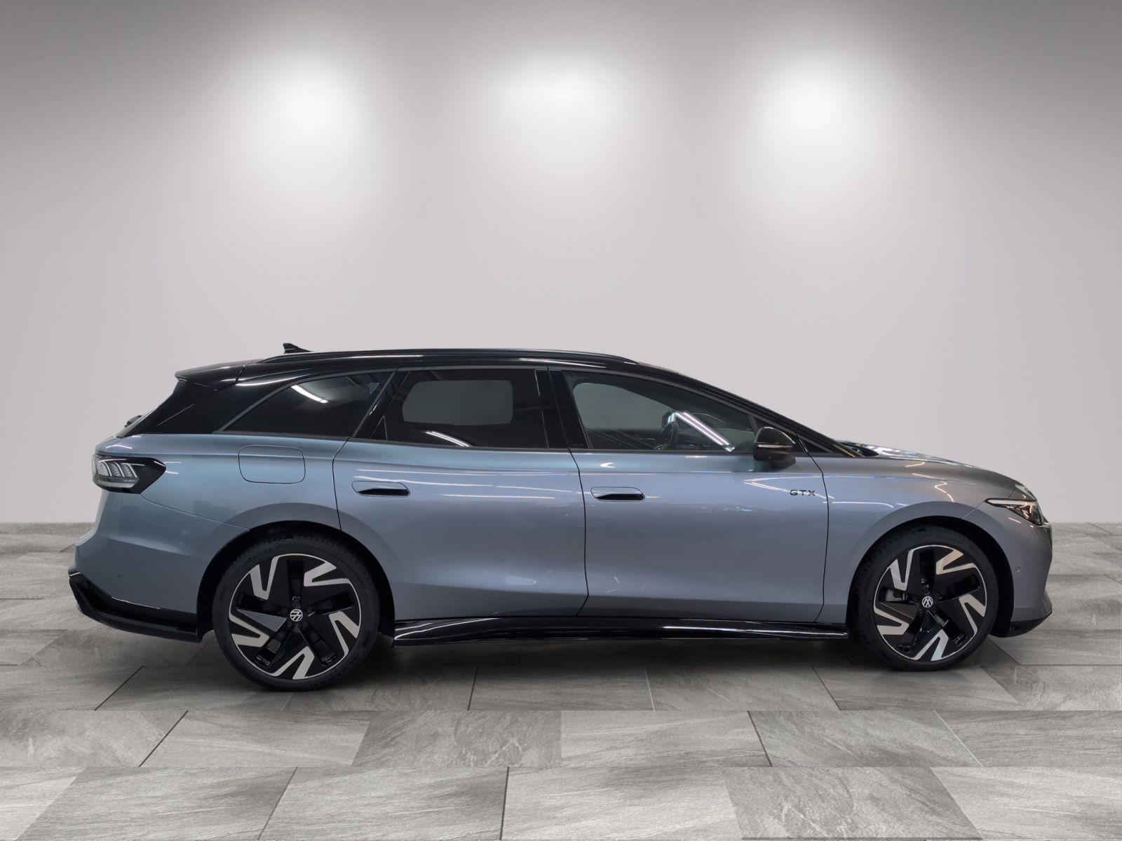 Volkswagen ID.7 Tourer GTX 91kWh/AHK/Matrix/Pano/WäPu/1.31G