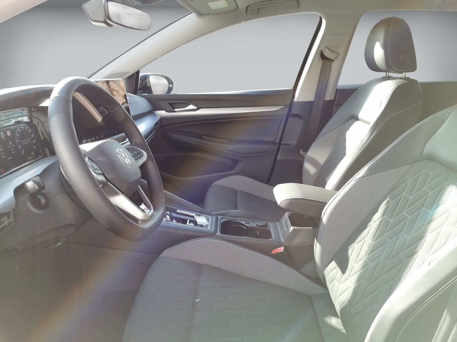 Volkswagen Golf - Bild 11