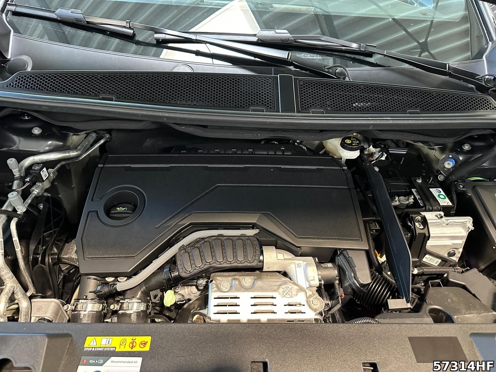 Fahrzeugabbildung Peugeot 5008 Allure Business HYBRID 145 e-DSC6