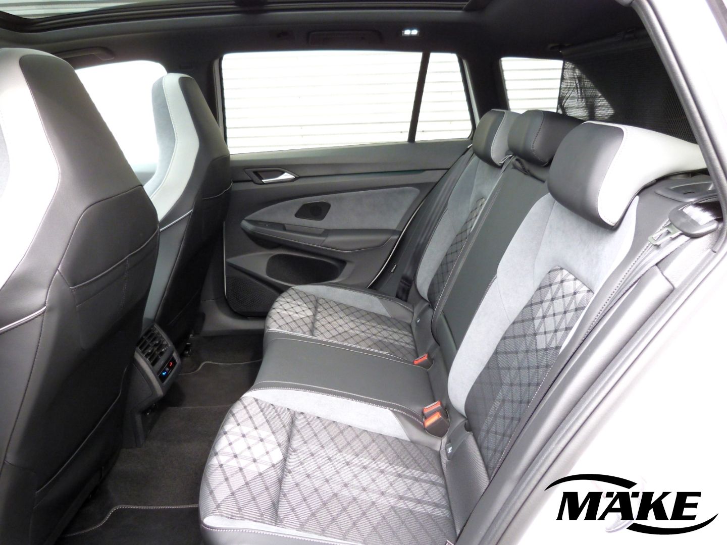 Golf Variant 2,0 TDI DSG,R-Line,ACC,AHK,IQ-Light