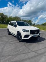 Mercedes-Benz GLS 400 d 4MATIC - - weiße Mercedes-Benz CLS 400