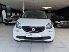 SMART forFour  forfour passion AHK/AUTOM/KLIMA/PANORAM